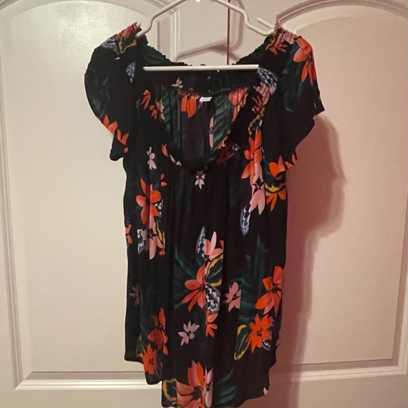 Old Navy Blouse - Picture 1 of 3